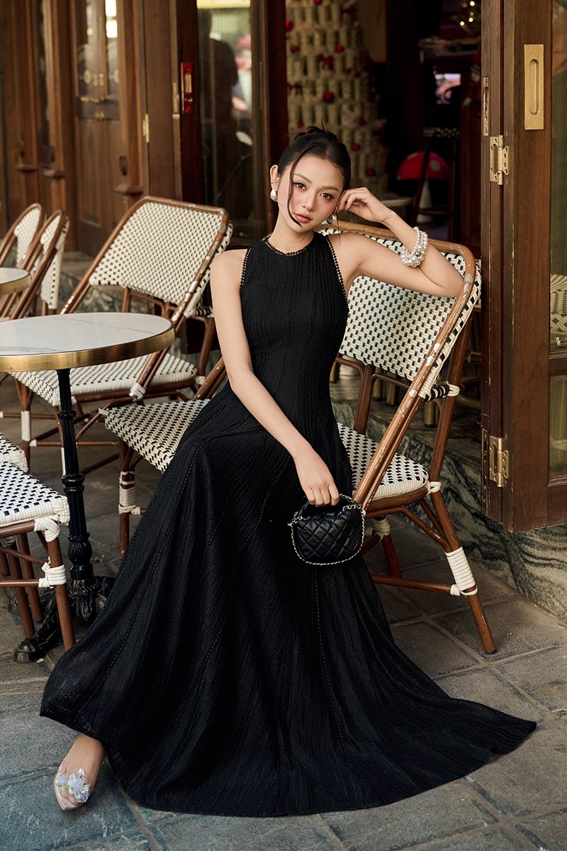 Thea Gusset Maxi Dress in Classic Black
