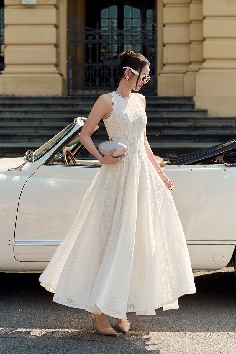 Thea Gusset Maxi Dress in Iconic White