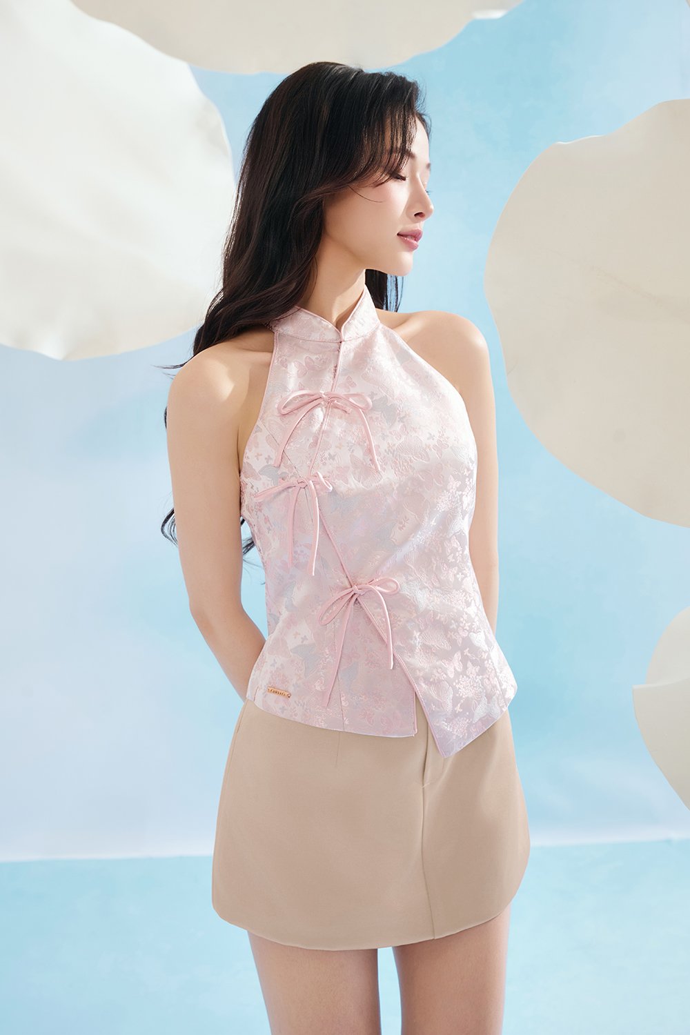 Andr&eacute;e Sateen Mini Skort in Bare Blush