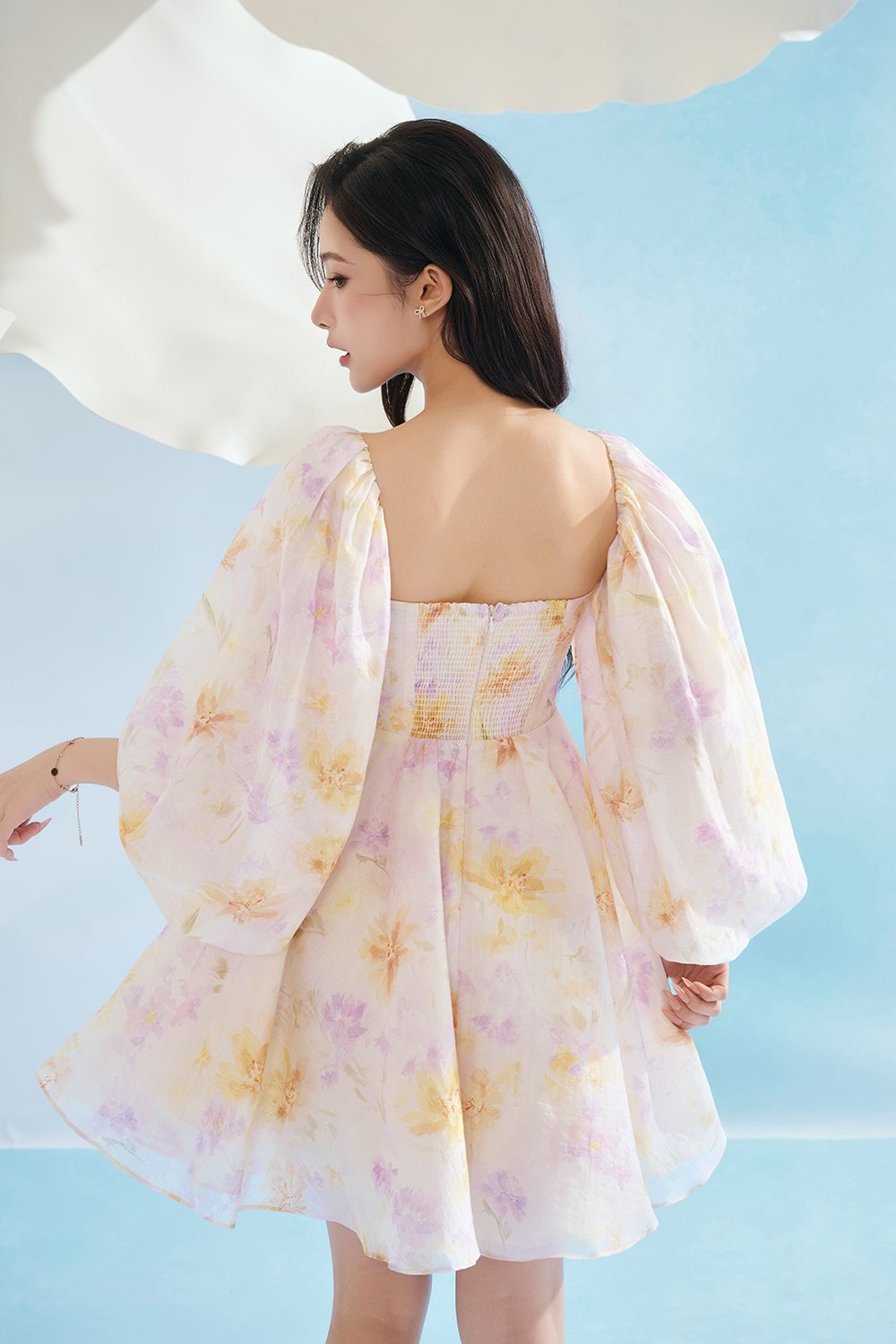 Annelise Sweetheart Balloon Sleeves Mini Dress in Purple Fleur de Voile