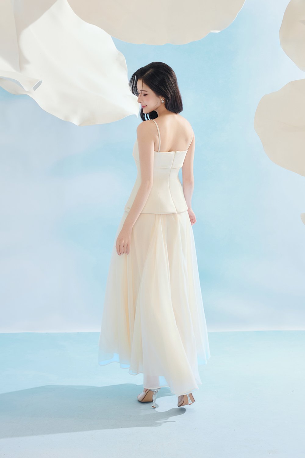 Astra Padded Straight Neckline Contrast Maxi Dress in Crem&eacute;