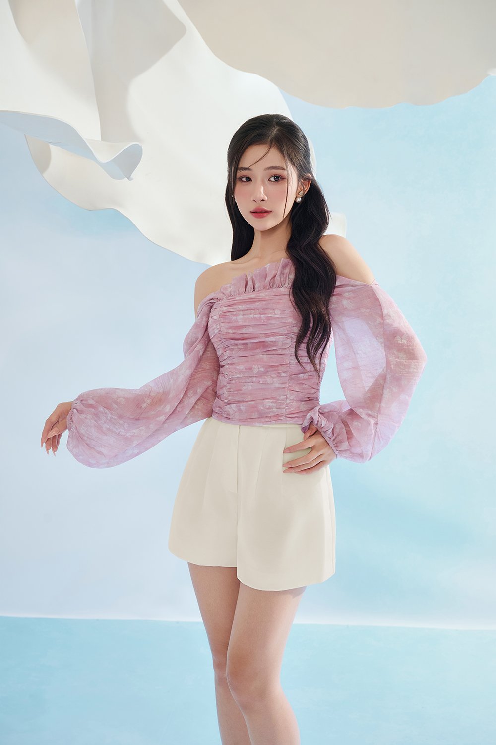 Aviva Sateen Pleated High Waist Shorts in Pearl