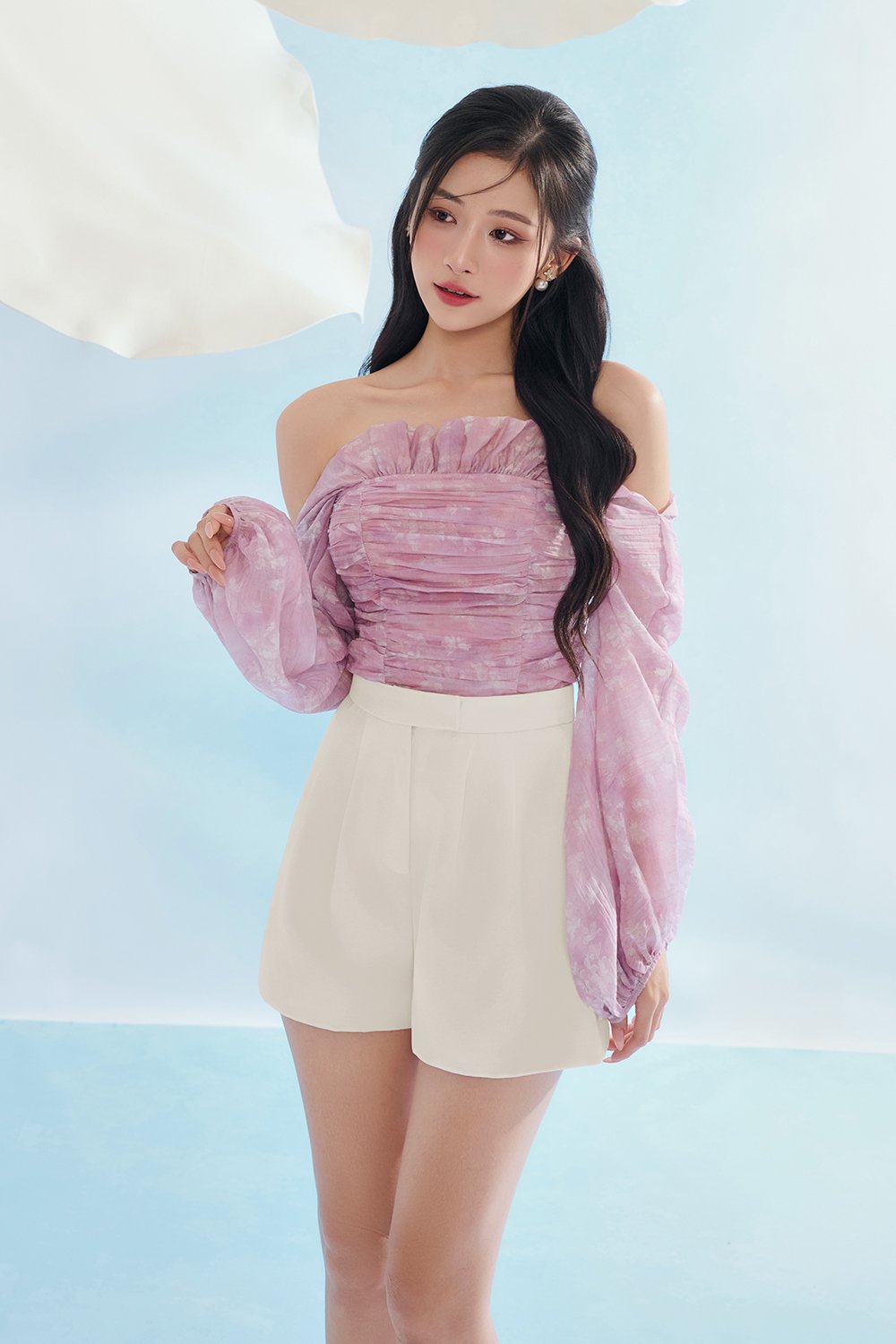 Aviva Sateen Pleated High Waist Shorts in Pearl