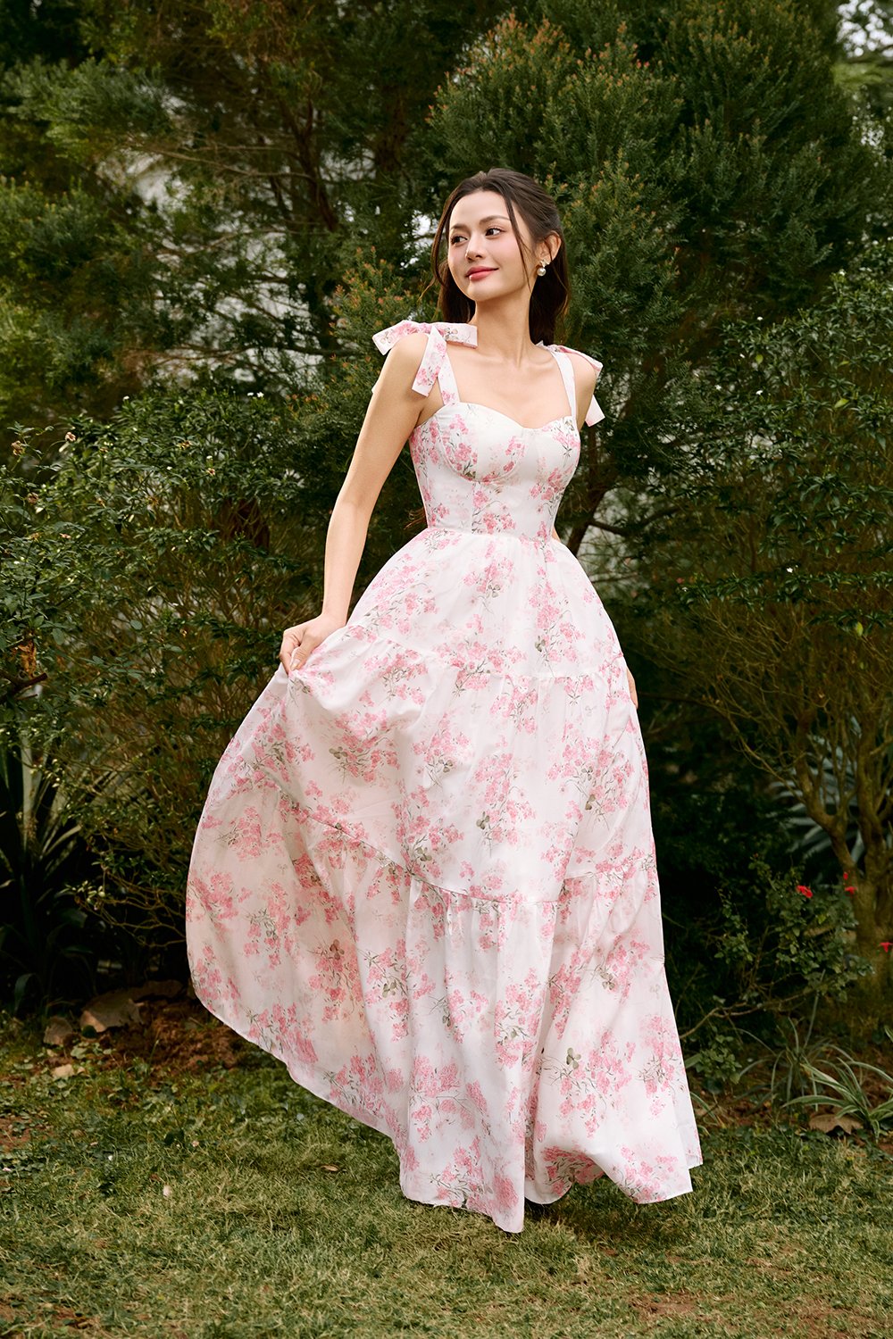 Belle Removable Ribbon Straps Bustier Tiered Maxi Dress in Fleurison Ros&eacute;e