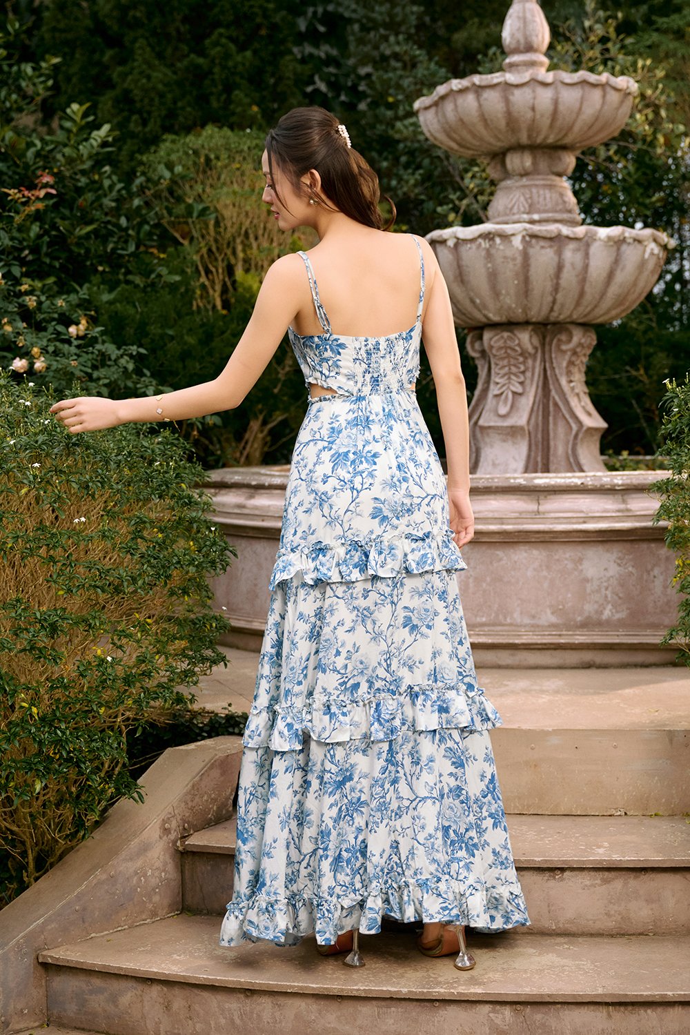 Lira V-neckline Cut Out Maxi Dress in Willowlight