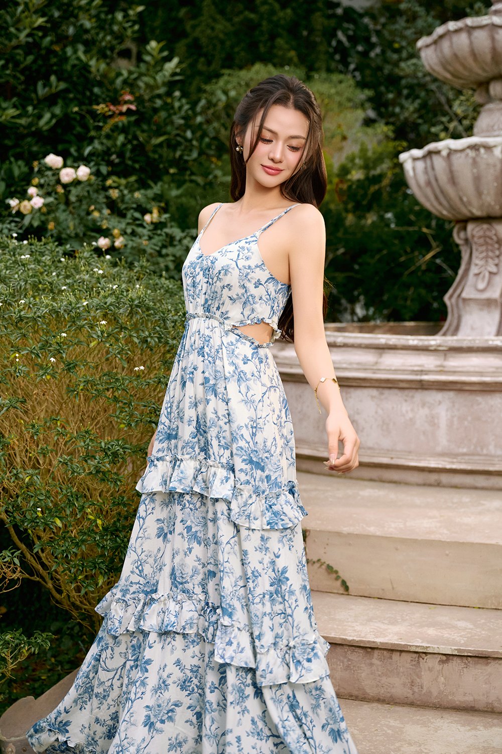 Lira V-neckline Cut Out Maxi Dress in Willowlight