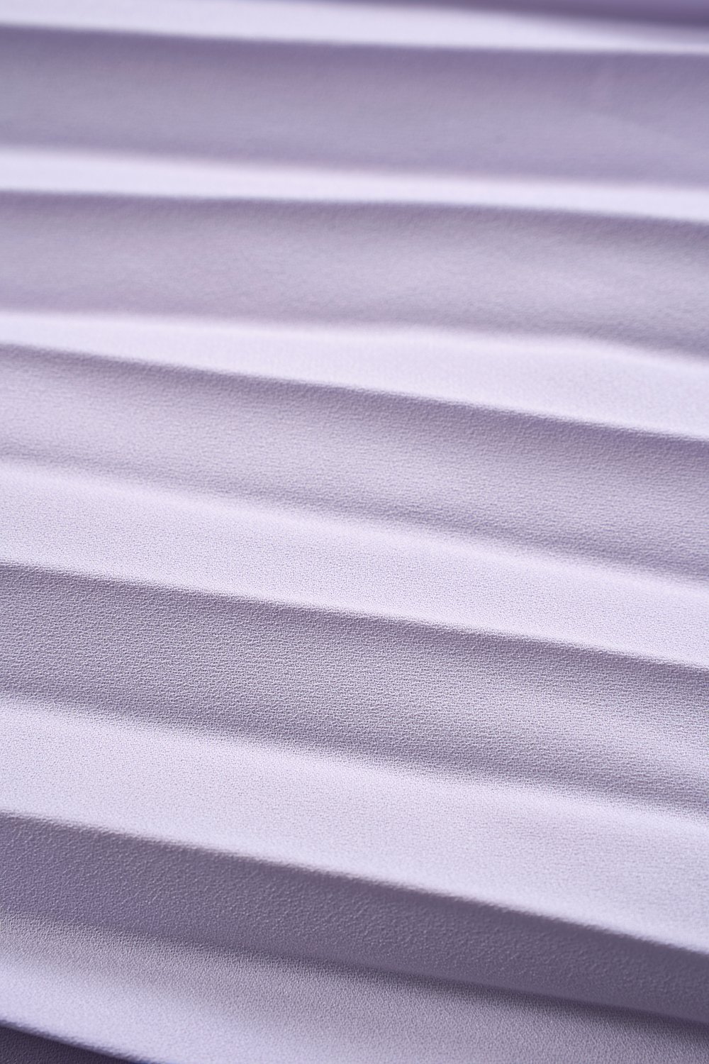 No&eacute;mie Padded Chiffon Ribbon Straps Pleated Jumpsuit in French Lilac