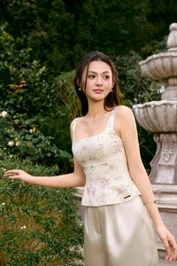 Alix Padded Square Neck Top in Lilac Blooming Bunches