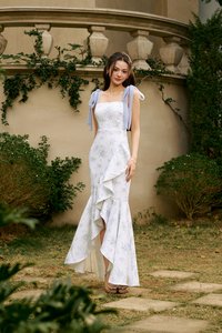 Everlee Padded Movement Maxi Mermaid Dress in Blue Blooming Bunches