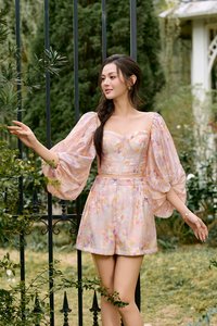 Nettie Pintuck High Waist Shorts in Dreaming Purple Blooms