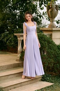 No&eacute;mie Padded Chiffon Ribbon Straps Pleated Jumpsuit in French Lilac