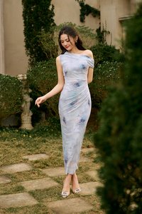 Vega Padded Ruched Mesh Midi Dress in Sky Flutter Gouache