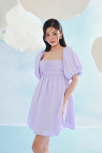 Xena Padded Puff Sleeves Pleated Mini Dress in Lilac Haze