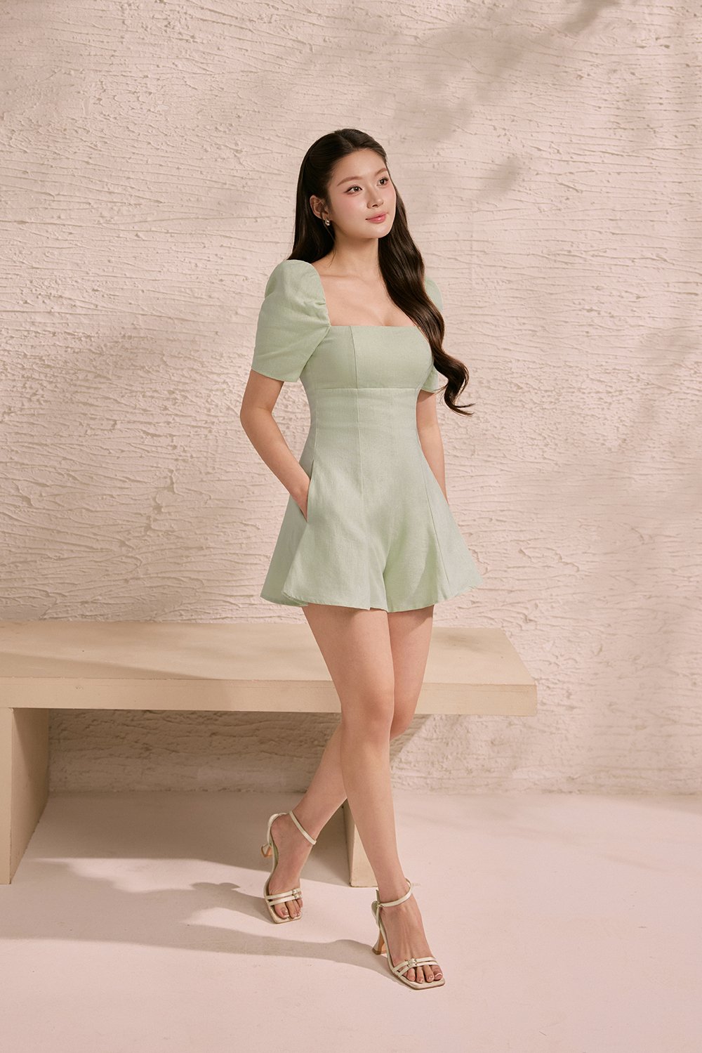 Bambi Padded Puff Sleeves Flare Romper in Mint