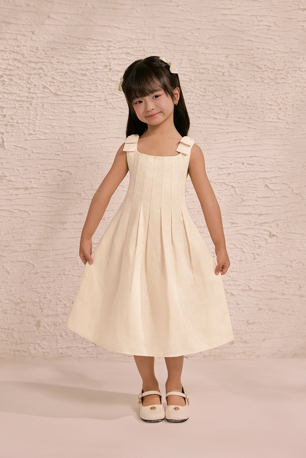 Little Beth Ribbon Straps Pleated Dress in Buttercream