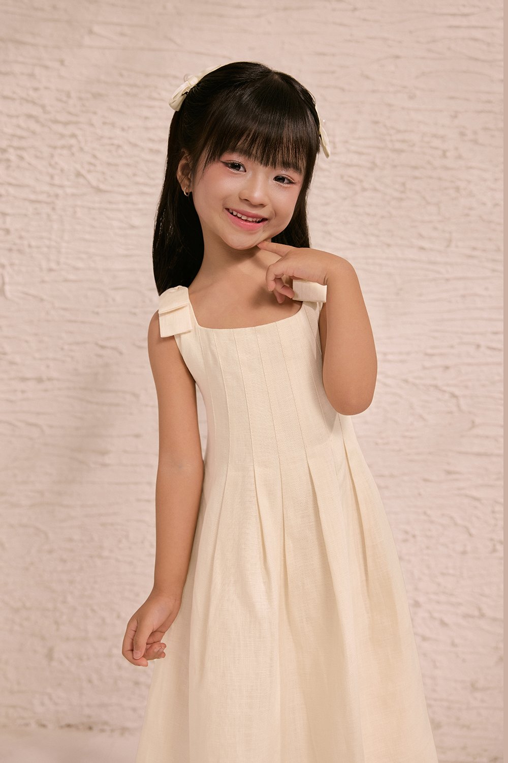 Little Beth Ribbon Straps Pleated Dress in Buttercream