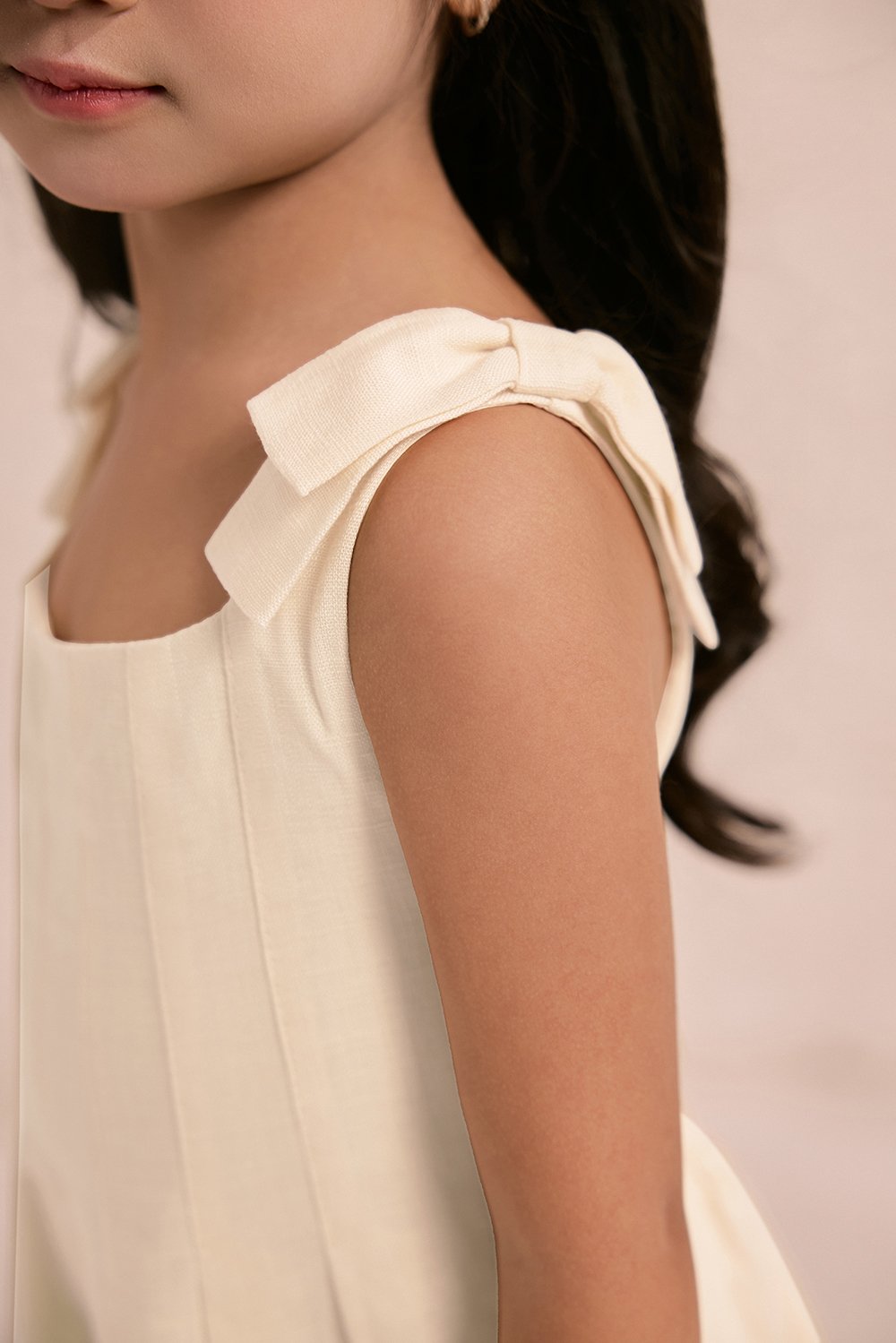 Little Beth Ribbon Straps Pleated Dress in Buttercream