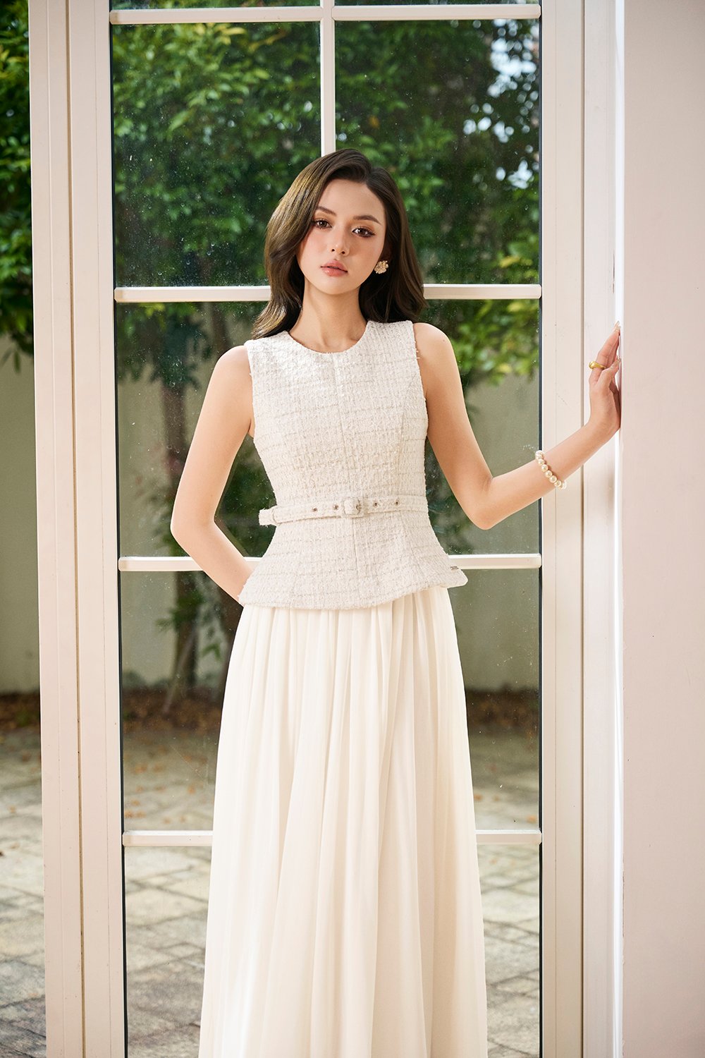 Liz Padded Contrast Maxi Dress in Cream