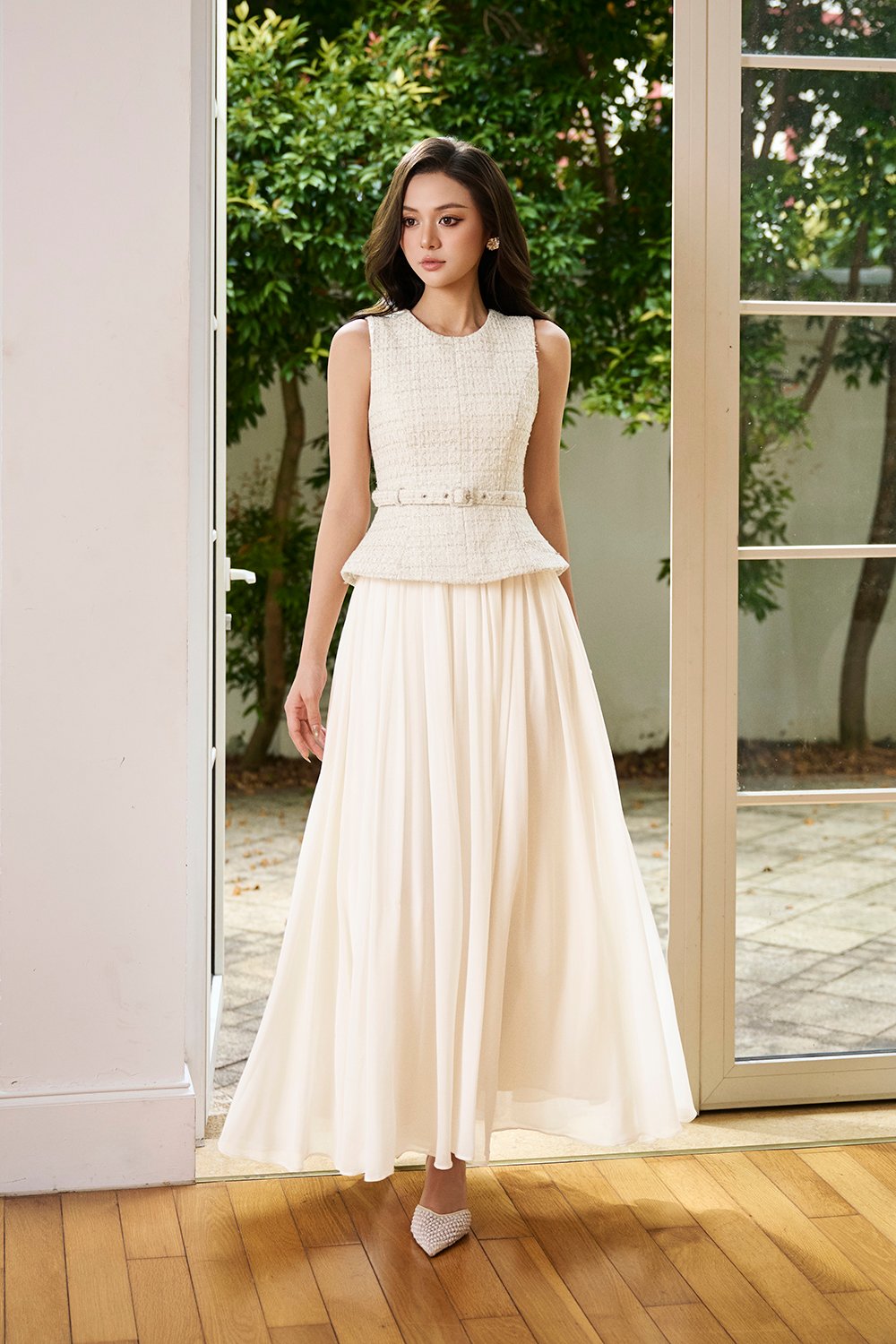 Liz Padded Contrast Maxi Dress in Cream