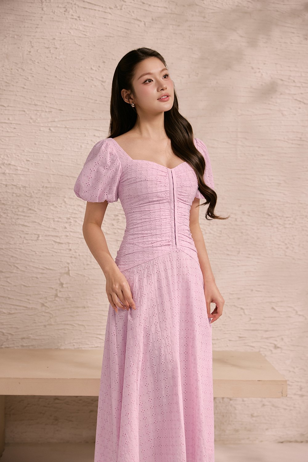 Loretta Padded Sweetheart Puff Sleeves Ruched Midaxi Dress in Cupcake Pink