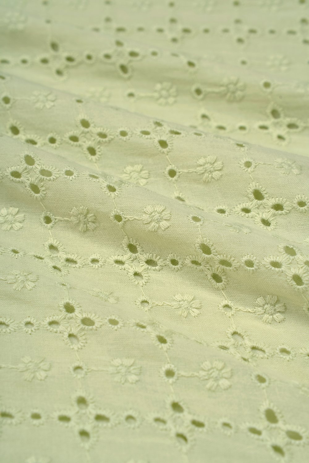 Loretta Padded Sweetheart Puff Sleeves Ruched Midaxi Dress in Spring Fern