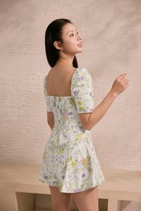 Bambi Padded Puff Sleeves Flare Romper in Golden Wilds