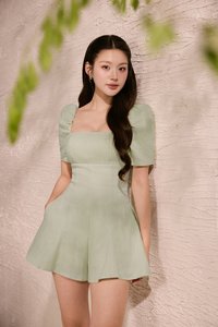 Bambi Padded Puff Sleeves Flare Romper in Mint