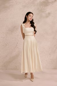 Beth Padded Removable Ribbon Pintuck Crop Top in Buttercream