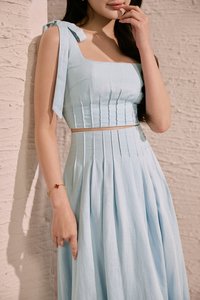 Beth Padded Removable Ribbon Pintuck Crop Top in Tiffany Blue