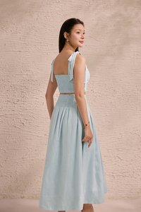 Beth Padded Removable Ribbon Pintuck Crop Top in Tiffany Blue