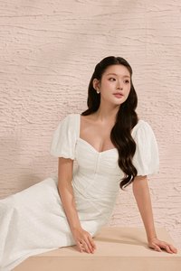 Loretta Padded Sweetheart Puff Sleeves Ruched Midaxi Dress in Iconic White