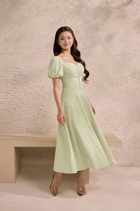 Loretta Padded Sweetheart Puff Sleeves Ruched Midaxi Dress in Spring Fern