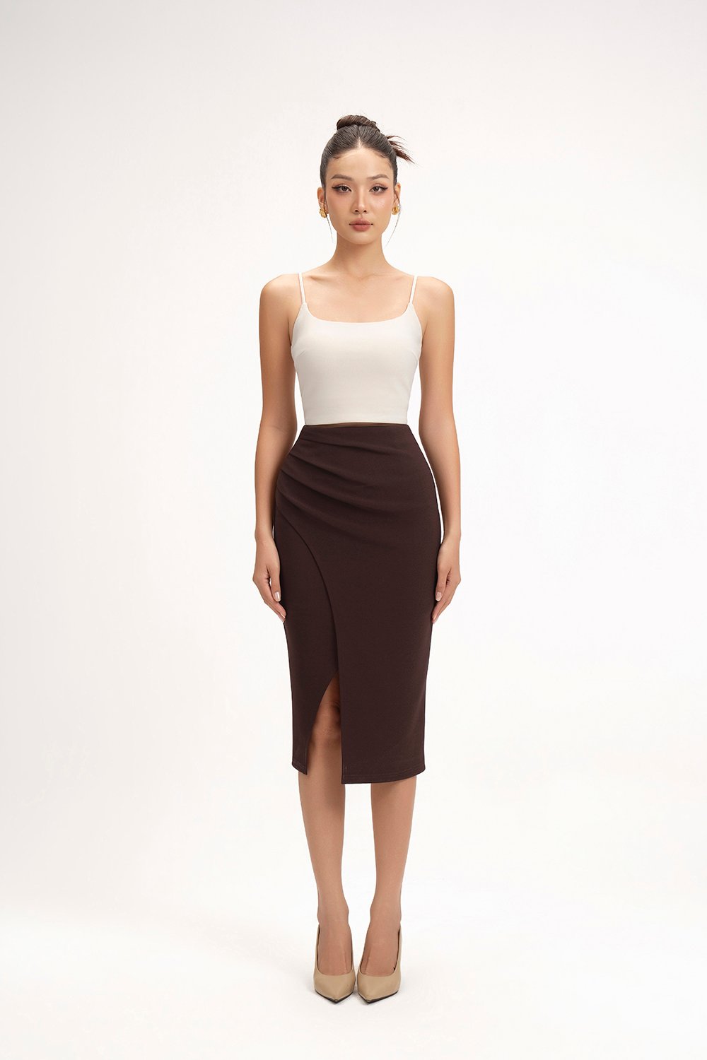 Clea Spaghetti Padded Crop Top in Ivory