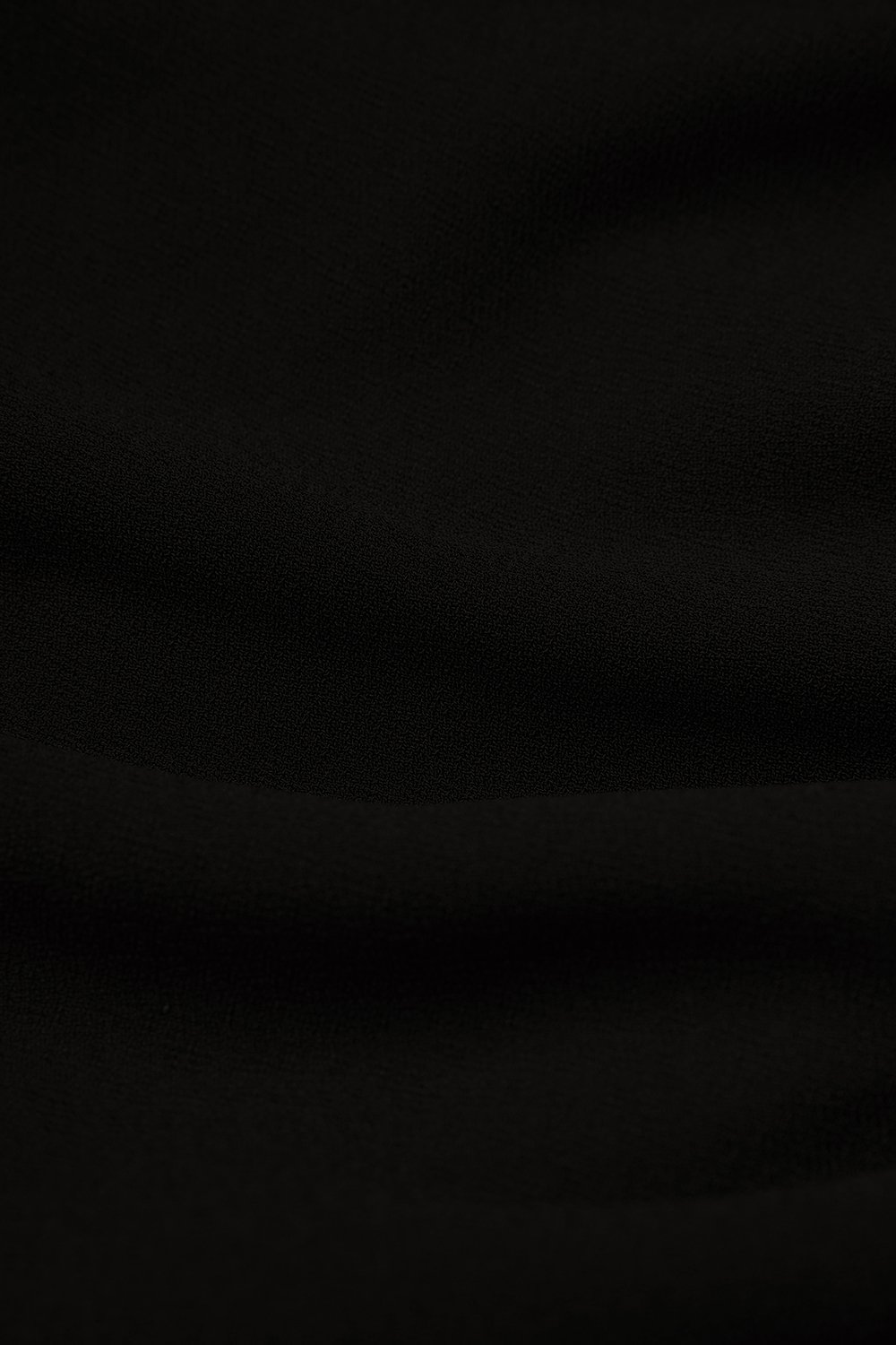 Nessa Padded Cap Sleeves Ruched Dress in Classic Black