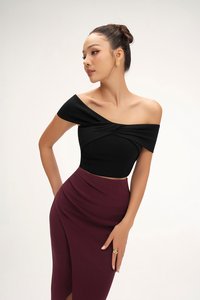 Elaine Padded Asymmetrical Twist Top in Classic Black