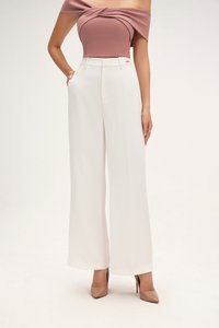 Laken Straight Pants in Iconic White