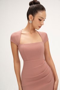 Nessa Padded Cap Sleeves Ruched Dress in Dusty Rose