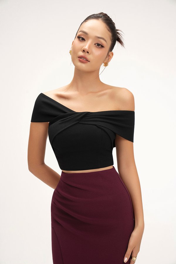 Elaine Padded Asymmetrical Twist Top in Classic Black