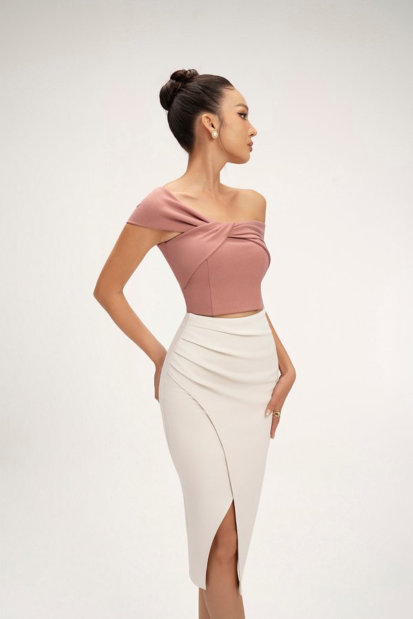 Elaine Padded Asymmetrical Twist Top in Dusty Rose