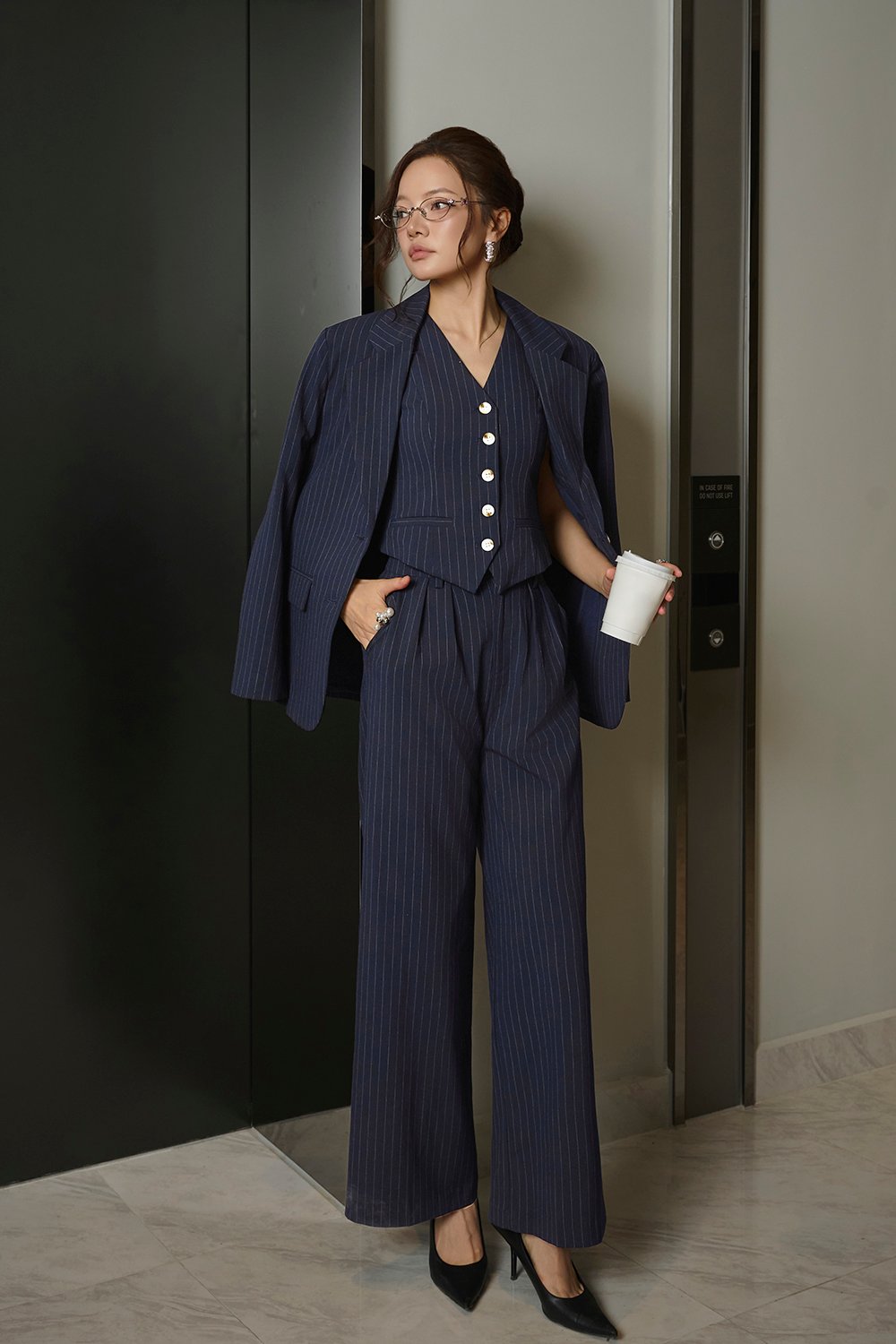 Andrea Oversized Pinstripe Straight Cut Blazer in Navy Pinstripe