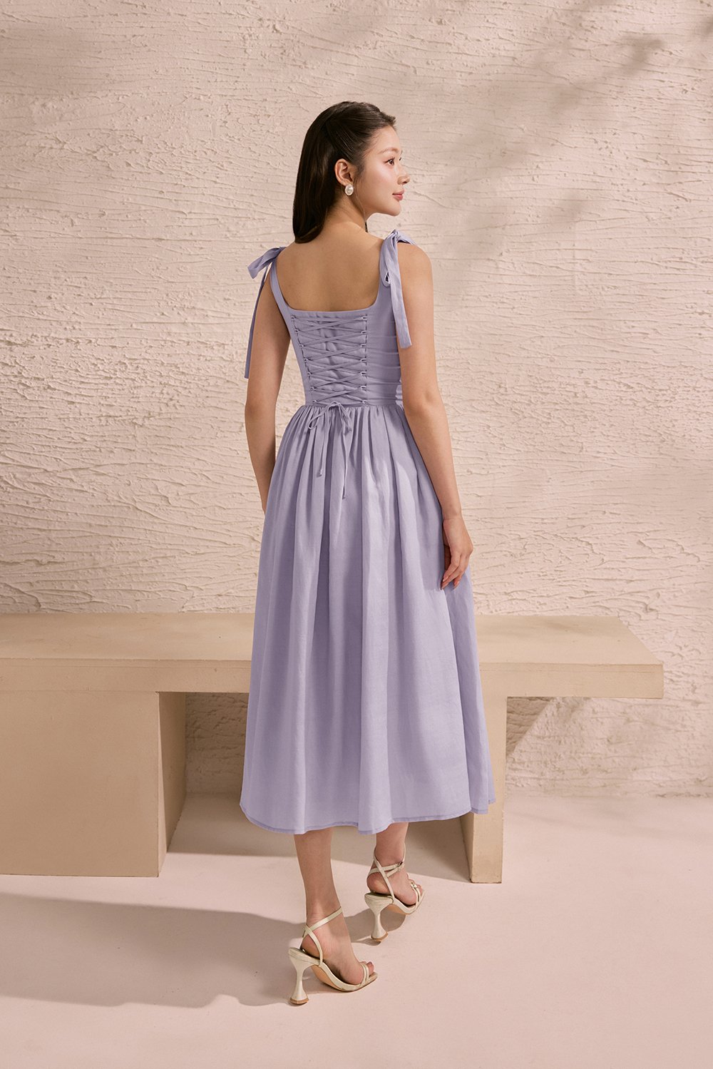 Helia Padded Ribbon Straps Midi Dress in Dusty Lavender