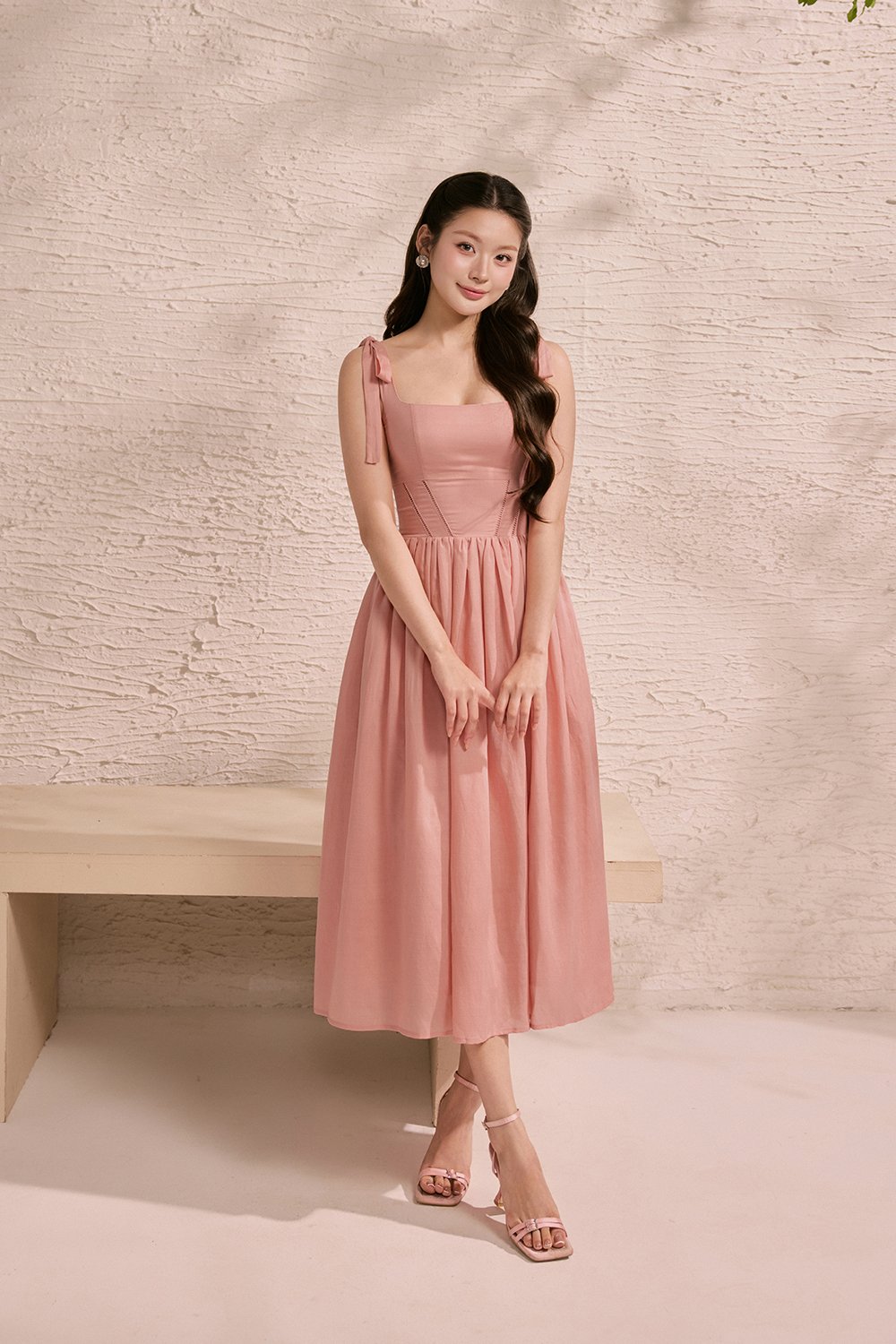 Helia Padded Ribbon Straps Midi Dress in Rose Bud