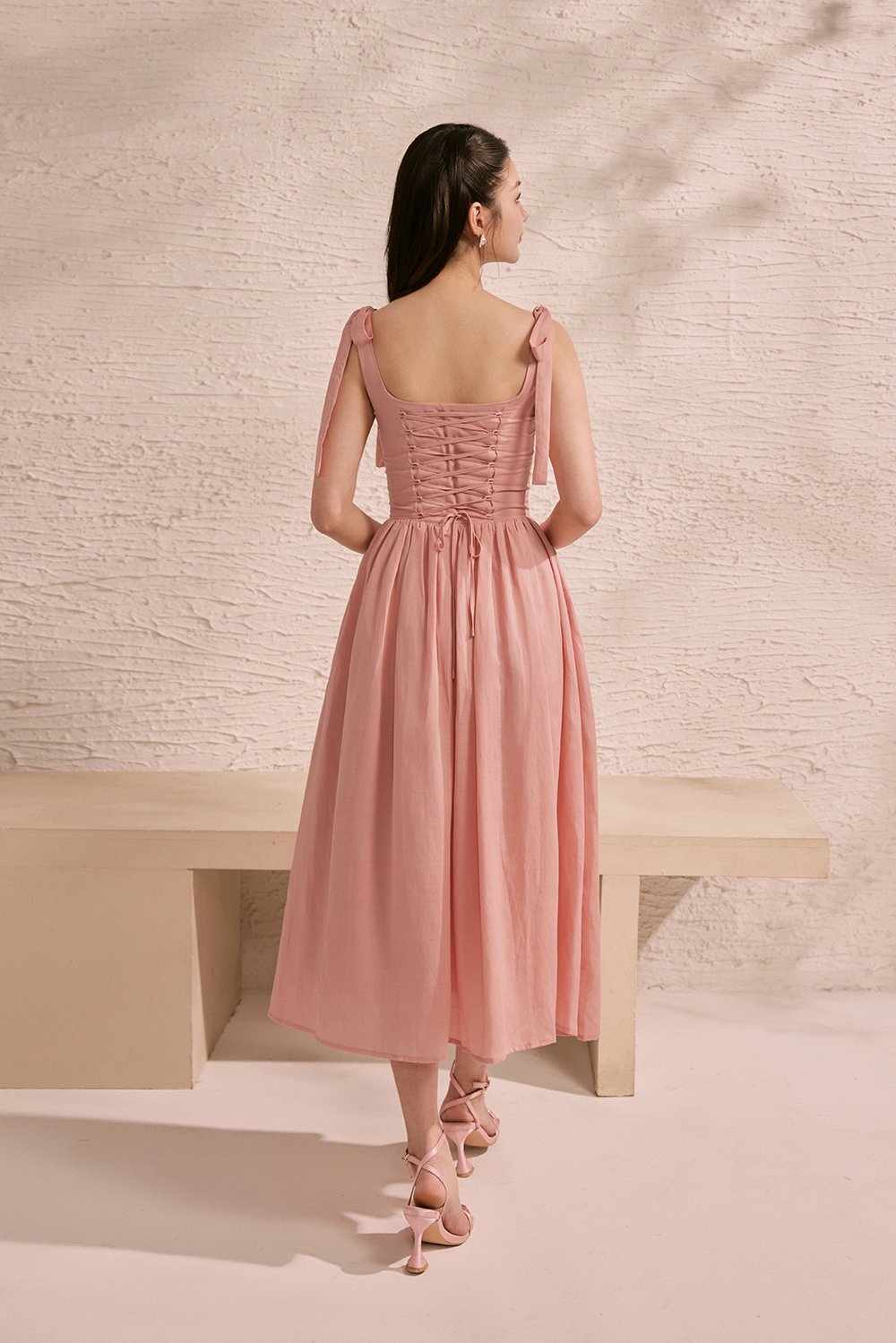 Helia Padded Ribbon Straps Midi Dress in Rose Bud