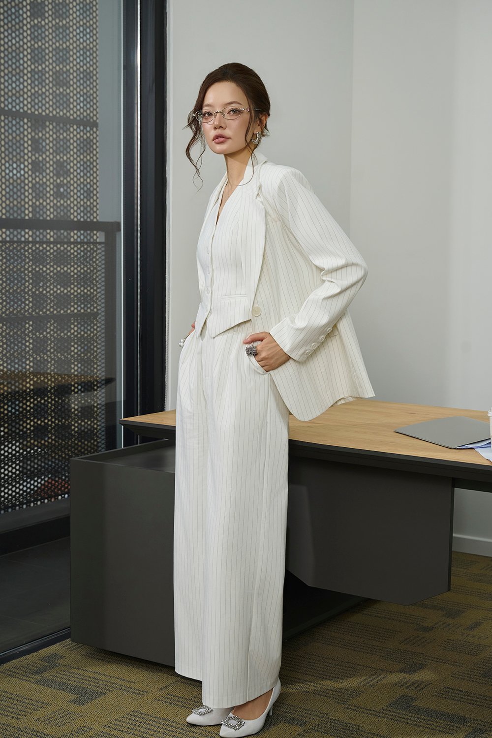 Jodin High Waist Pinstripe Pleated Wide Pants in Iconic White Pinstripe