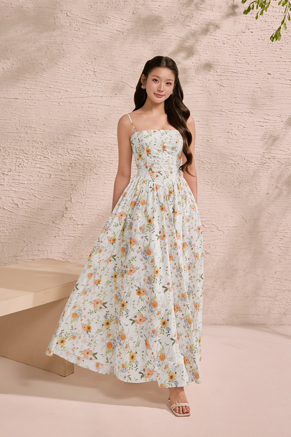 Sylvia Padded Strappy Flare V-Waist Maxi Dress in Sunrise Meadow