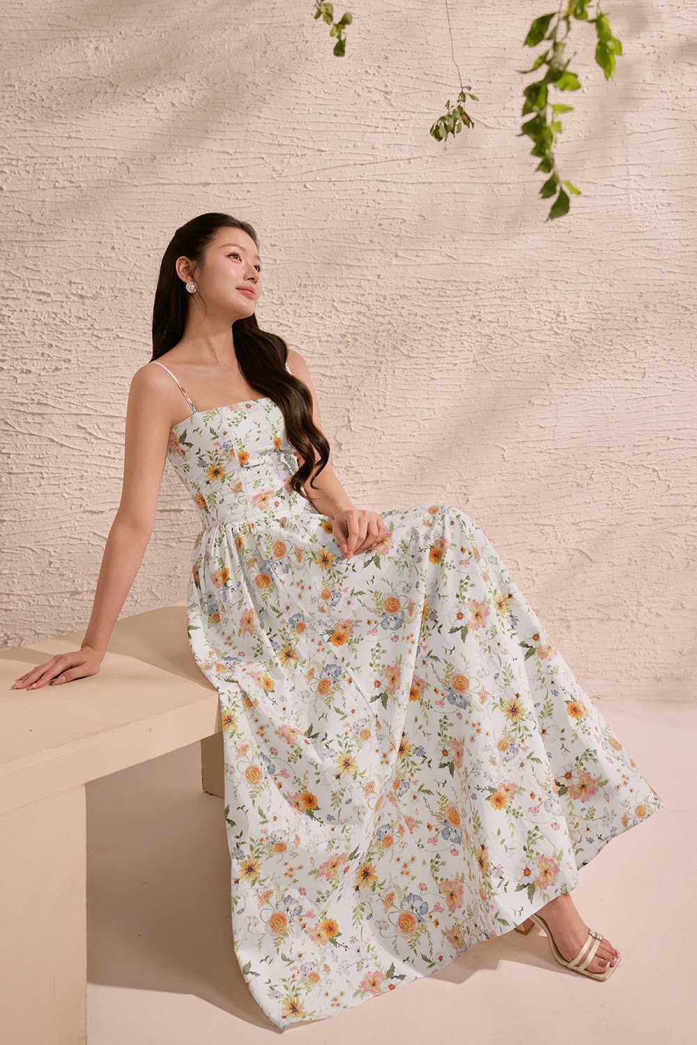 Sylvia Padded Strappy Flare V-Waist Maxi Dress in Sunrise Meadow