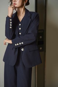 Andrea Oversized Pinstripe Straight Cut Blazer in Navy Pinstripe