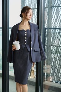 Andrea Oversized Pinstripe Straight Cut Blazer in Navy Pinstripe