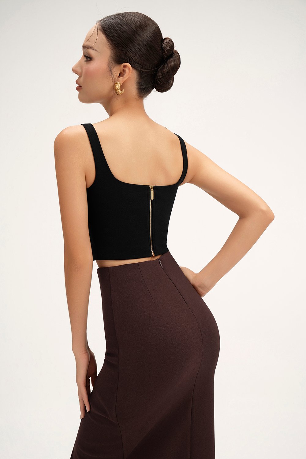 Sienne Padded Square Neck Crop Top in Classic Black