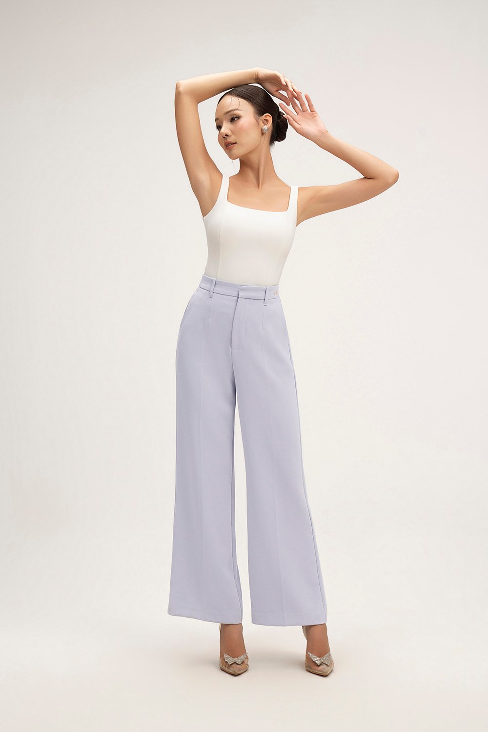 Sienne Padded Square Neck Regular Top in Iconic White